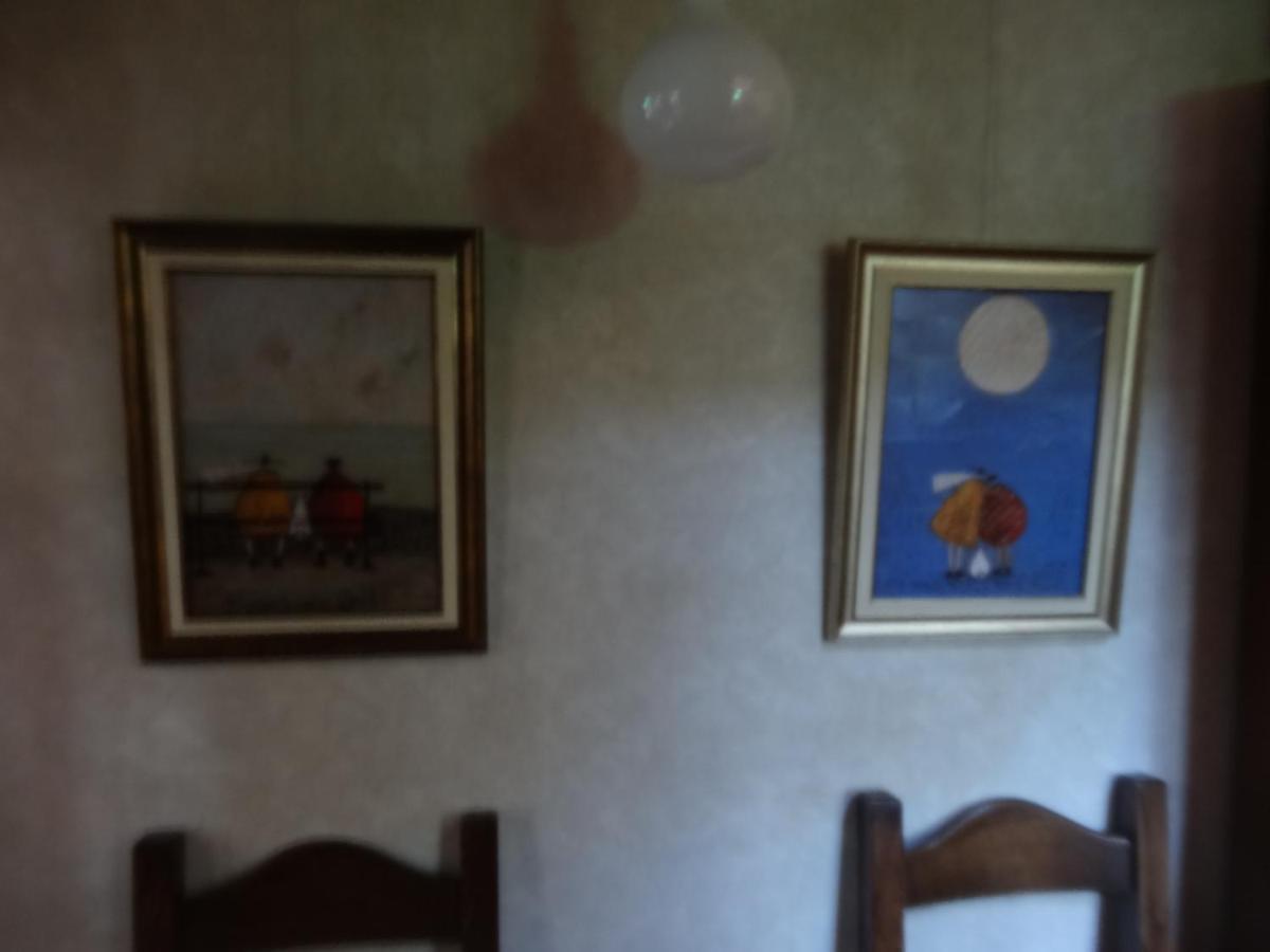 Gasthof Arutany นาสุ ภายนอก รูปภาพ